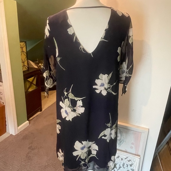 chiffon dress - Picture 2 of 2